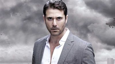 نقل أحمد عز ملكية 333.8 مليون سهم من 