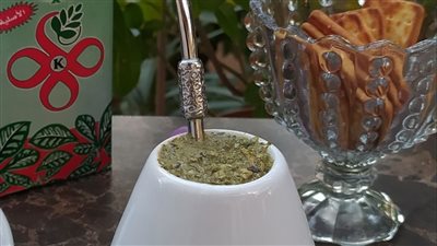 مشروب المتة ودوره في إنقاص الوزن: الفوائد، الآلية، والتأثيرات الصحية