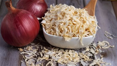 فوائد تجفيف البصل بالمجفف الشمسي الذي تعتمده السعودية