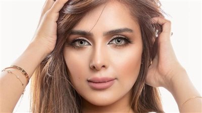 ريم النجم تعود الى الكويت بعد سحب الجنسية منها