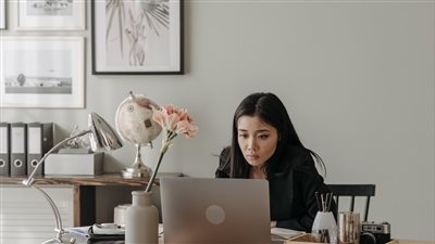 كيف تتعلمين الرسم الرقمي بدون خبرة باستخدام الـAI