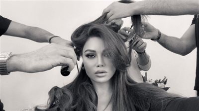 هيفاء وهبي تشعل تيك توك بأغنيتها رجب بعد 20 سنة