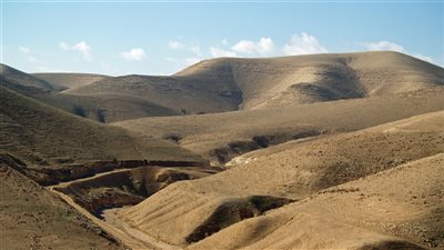 مخطوطة عمرها 1900 عام تم اكتشافها في صحراء Judean ماذا تحتوي؟