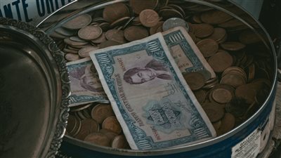 يعتزم الاتحاد الأوروبي التصويت على أولى إجراءاته الانتقامية ردًا على رسوم الرئيس ترامب الجمركية