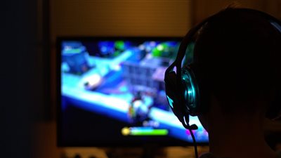 لعبة فيديو تسبب أحلامًا واضحة لكل من يلعبها كيف تغير العقل البشري