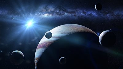 علماء يكتشفون أن بعض الكواكب قد تكون مصنوعة من ألماس خالص