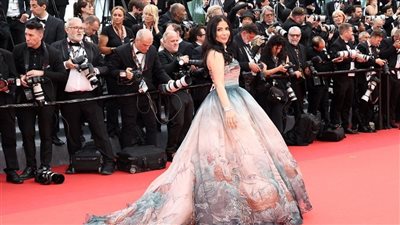 نجمات يسطعن في حفل المرأة في السينما بمهرجان كان 