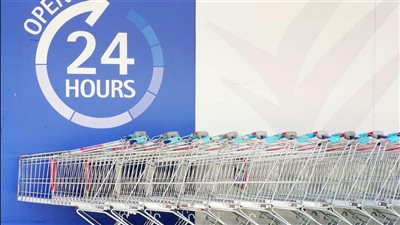 افتتاح أول متجر يدار بالكامل بواسطة الذكاء الاصطناعي في تجربة تجارية غير مسبوقة تقودها خوارزميات مستقلة