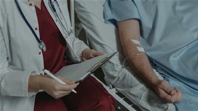 تقرير أوروبي يحذر من تصاعد أمراض الكبد وارتفاع الوفيات المرتبطة بها وسط دعوات عاجلة لتشديد السياسات الصحية والوقائية