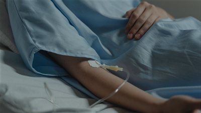 دراسة سريرية عالمية تكشف عن طفرة واعدة في علاج الأورام الصلبة باستخدام تقنيات الجيل الجديد من العلاج المناعي