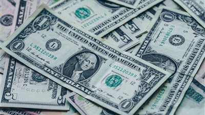 استقرار الجنيه المصري أمام الدولار في بداية تعاملات الجمعة 5 يونيو 2026 وسط ترقب الأسواق لبيانات اقتصادية جديدة