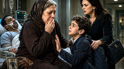روحت اتبرع بكليتى لابنى الوحيد، بس قبل ما ادخل اوضه العمليات دخل عليا حفيدى وقالى اوعى تعملى العمليه يا تيته……