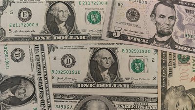 الدرهم الإماراتي يحافظ على توازنه في سوق الصرف مع استمرار قوة الاقتصاد الإماراتي ليوم 13 يونيو 2026