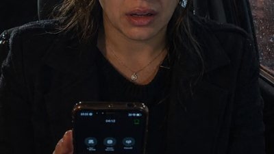 جوزي كان فاكر إنه قفل المكالمه