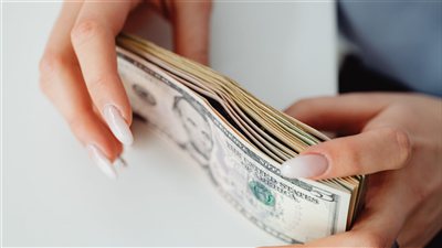 الدرهم الإماراتي يحافظ على استقراره مدعومًا بمتانة المؤشرات الاقتصادية ليوم 25 يونيو 2026