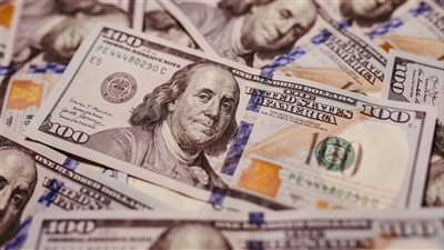 استقرار سعر الدولار أمام الجنيه المصري دون مستوى 51 جنيهًا في البنوك مع بداية تعاملات الأحد 23 أغسطس 2026