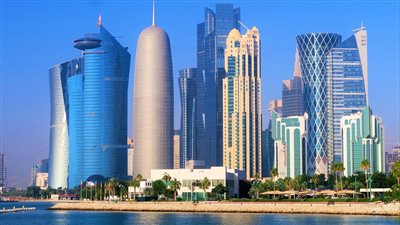 قطر تستعد لاستضافة كأس العالم مع مشاريع بنية تحتية ضخمة