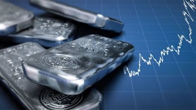 الفضة تسجل ارتفاعًا بنسبة 0.4% مع ضعف الدولار
