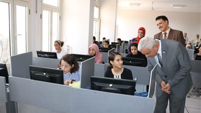 مصر تفتتح أول كلية ذكاء اصطناعي بالصعيد بداية الخريف