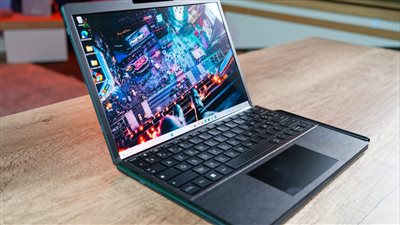 اختبار لابتوب HP Spectre 17 يكشف لوحة مفاتيح مبردة