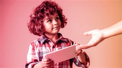 هيئة الاتصالات السعودية تعتمد لوائح جديدة لحماية خصوصية الأطفال