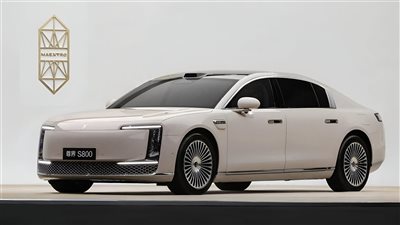 Maextro S800 الصينية تُنافس مايباخ بقوة تصل إلى 1300 حصان