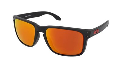 ست الولايات المتحدة وأوروبا تستقبل نظارات Oakley أولاً