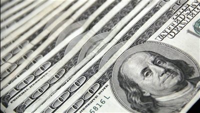 الجنيه المصري يواصل استقراره النسبي أمام الدولار وسط ترقب لتدفقات استثمارية جديدة وسعر صرفه ليوم 23 يوليو 2025