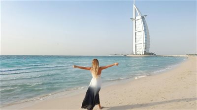 الإمارات تطلق استراتيجية وطنية للسياحة المستدامة تهدف إلى مضاعفة مساهمة القطاع في الناتج المحلي بحلول عام 2031