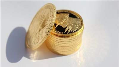 الذهب العالمي يواصل ارتفاعه مع تحوّط المستثمرين أمام تزايد المخاطر الجيواقتصادية ليوم 16 أغسطس 2025