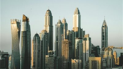 بنك الإمارات دبي الوطني يُصبح أول عضو تقاص عام لأسواق الأسهم الإماراتية