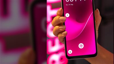 شركة Deutsche Telekom تعلن عن إطلاق الهاتف الجديد تحت اسم T Phone 3 بسعر تقديري يبلغ 170 دولارًا