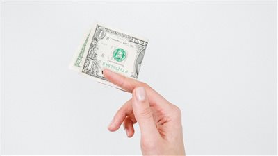 استقرار الدرهم الإماراتي مقابل الدولار يُبرز قوة ربط العملة وثبات السياسة النقدية ليوم 7 سبتمبر 2025
