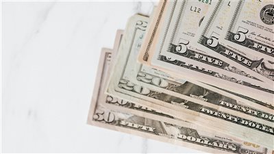 تغير طفيف لقيمة الجنيه المصري مقابل الدولار بعد صدور بيانات التضخم الأخيرة وأسعار الصرف ليوم 12 سبتمبر 2025