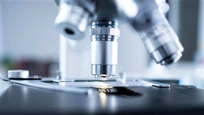 الإمارات تكشف عن خطط لإنشاء مختبرات بيولوجية أمامية ضمن استراتيجيتها للتحول الصحي والبيولوجي