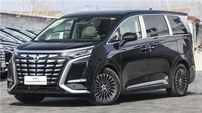 Denza الصينية تستعد لدخول بريطانيا بثلاثة طرازات فاخرة مطلع 2026