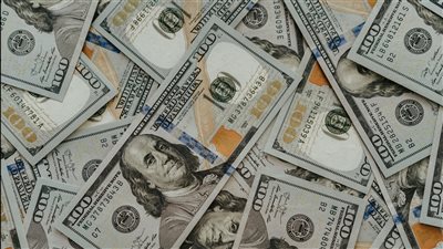 الدرهم الإماراتي يواجه تداعيات تقلبات الدولار العالمي رغم الربط الثابت ليوم 29 سبتمبر 2025