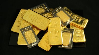 الذهب يقفز إلى مستويات قياسية عالمية مع تصاعد الطلب كملاذ آمن وسعره في مصر ليوم 16 أكتوبر 2025