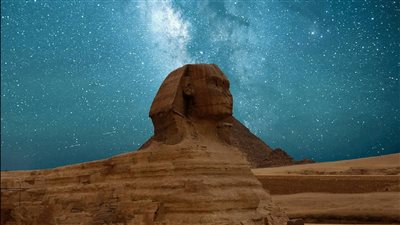 مصر تتصدر عالمياً في السياحة الليلية لعام 2025
