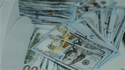ارتفاع طفيف في سعر ‫الجنيه المصري مقابل الدولار وسط ترقّب مستمر للمفاوضات مع الجهات الدولية ليوم 19 أكتوبر 2025