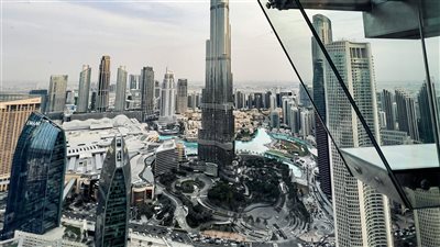 ارتفاع مخاطر الإجهاد الحراري في الإمارات خلال الصيف: تحذيرات عاجلة من الجهات الصحية