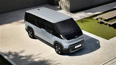 مراجعة أولية لفان كيا الكهربائية PV5 الحاصلة على جائزة International Van of the Year 2026 تسلط الضوء على توازنها بين الأداء والسعر