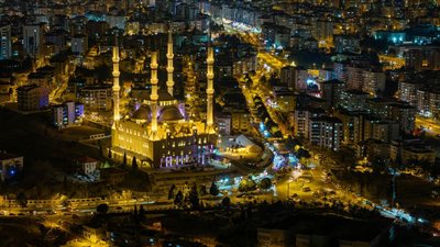 ارتفاع حجز الرحلات الليلية على مستوى العالم يشير إلى تحول في السفر نحو تجارب ما بعد الغروب
