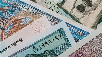الدرهم الإماراتي يستقر عند 12.95 جنيه مصري وسط توازن سوق الصرف في القاهرة اليوم 28 نوفمبر 2025
