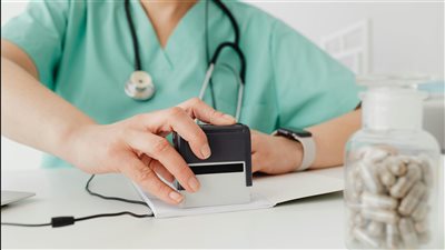 افتتاح عيادة متخصّصة في أمراض نخاع العظام بمحافظة الأقصر يسهم في تعزيز خدمات الرعاية الصحية للمرضى المحليين