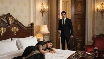 نامت بالخطأ في جناح الملياردير… وما اكتشفته في الصباح غيّر حياتها للأبد!