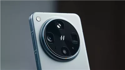 هاتف OPPO Find X9 Ultra المرتقب يلفت الأنظار بكاميرات احترافية وتقنيات تصوير متقدمة قبل إطلاقه الرسمي عالميًا