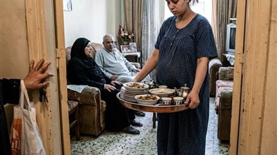 روحت ازور بنتي وهي في الشهر التامن 